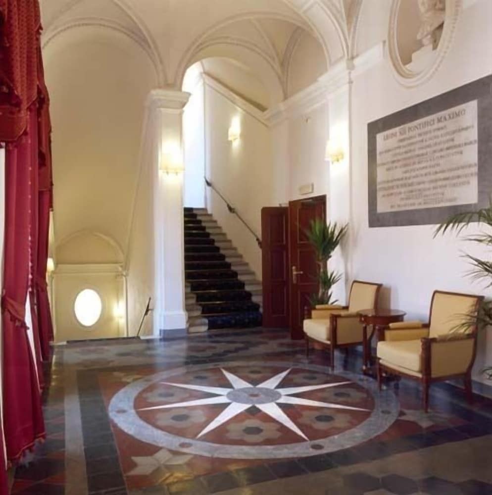 Antico Palazzo Rospigliosi — Hotel building in Rome, Lazio