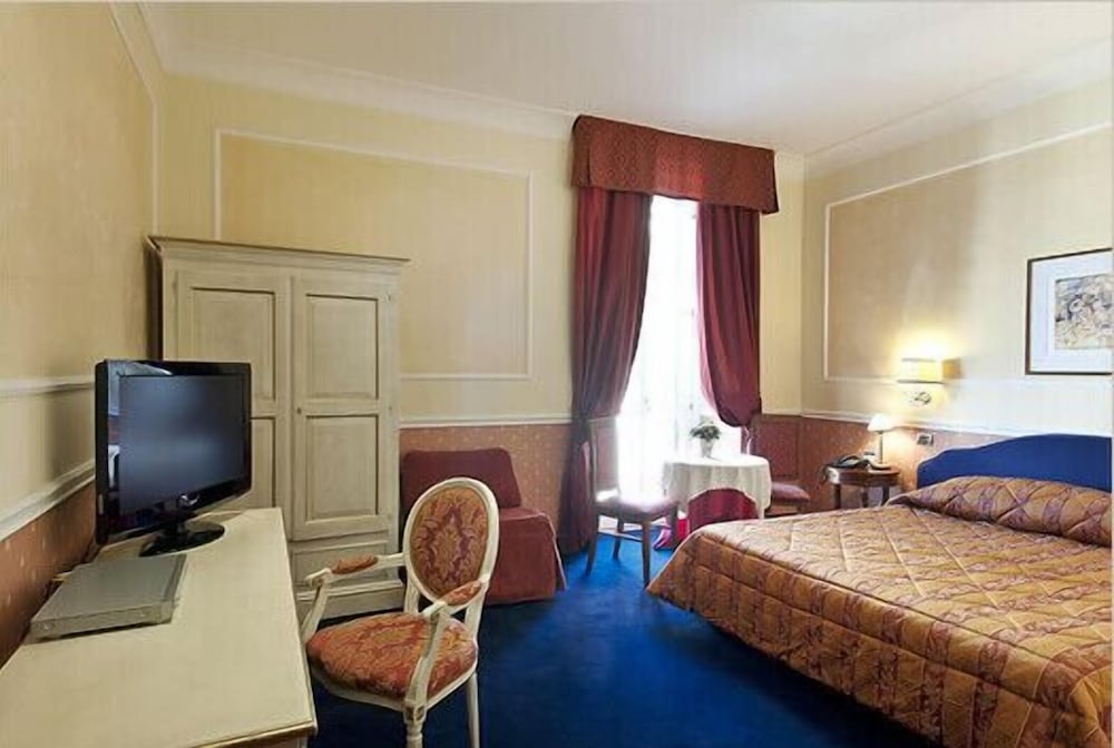Antico Palazzo Rospigliosi — Hotel rooms in Rome, Lazio