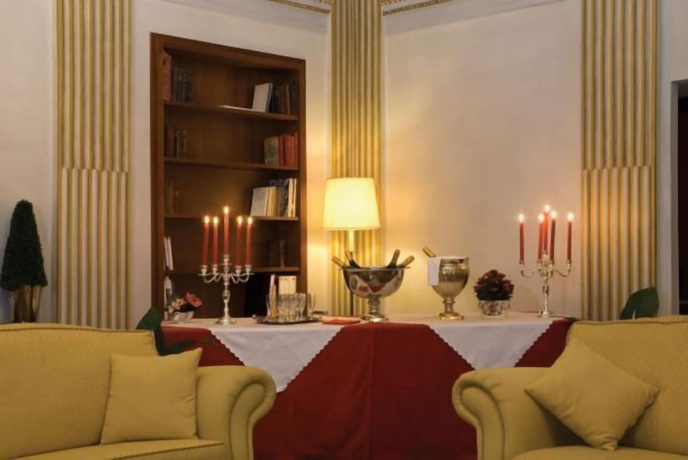 Antico Palazzo Rospigliosi — Restaurant & bars in Rome, Lazio