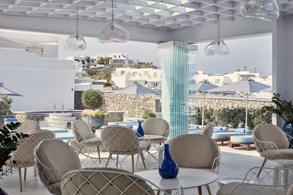 Myconian Kyma, a Member of Design Hotels — Restaurant & bars in Mykonos Town, South Aegean