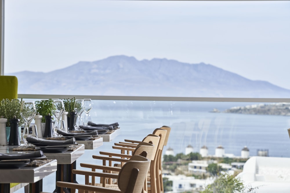 Myconian Kyma, a Member of Design Hotels — Restaurant & bars in Mykonos Town, South Aegean