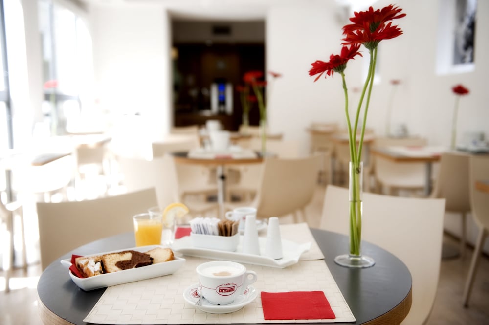 Best Western Ars Hotel — Restaurant & bars in Rome, Lazio