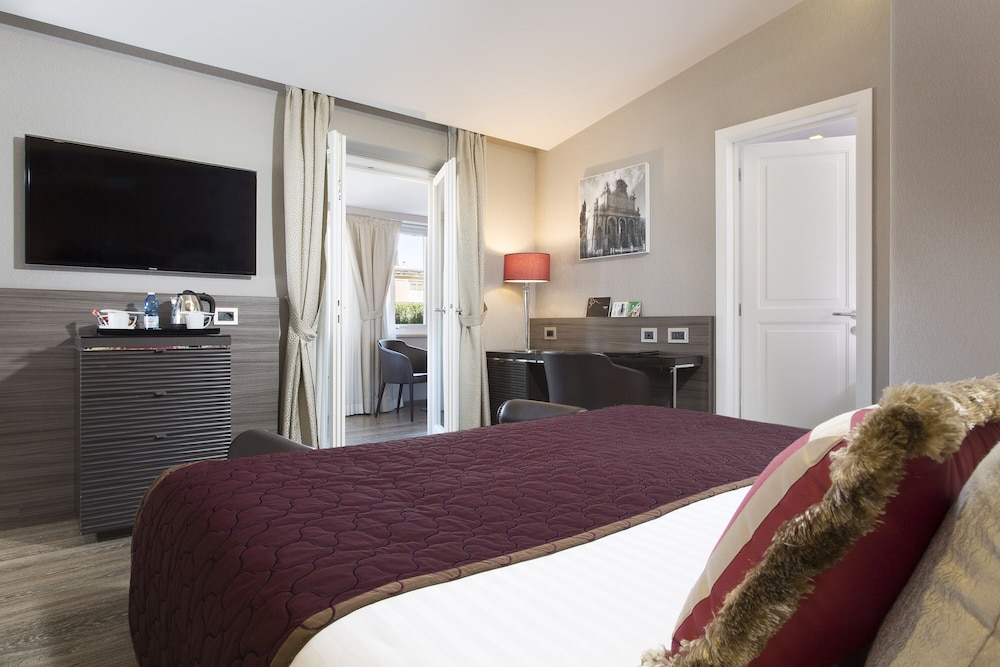 Hotel Artemide — Hotel rooms in Rome, Lazio
