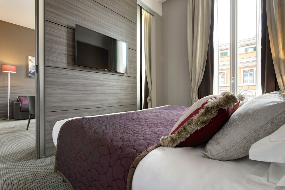 Hotel Artemide — Hotel rooms in Rome, Lazio