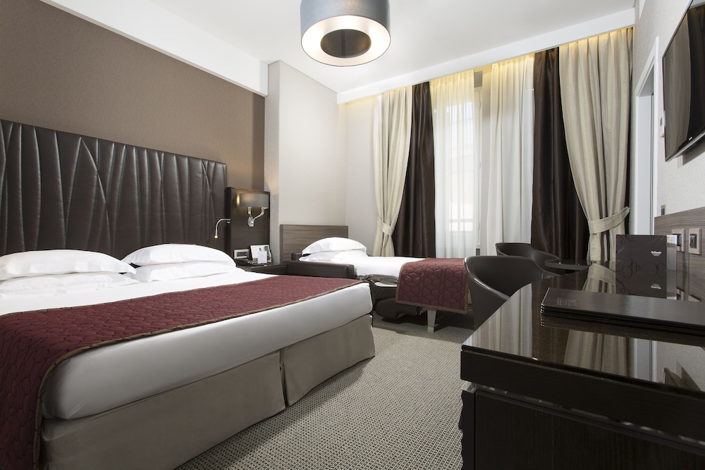 Hotel Artemide — Hotel rooms in Rome, Lazio