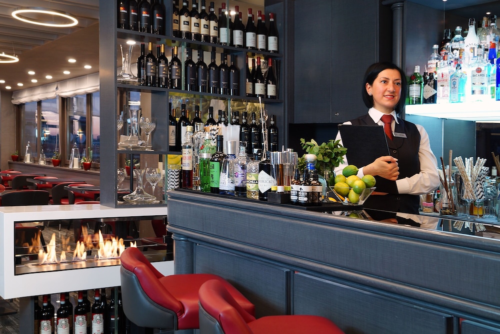 Hotel Artemide — Restaurant & bars in Rome, Lazio