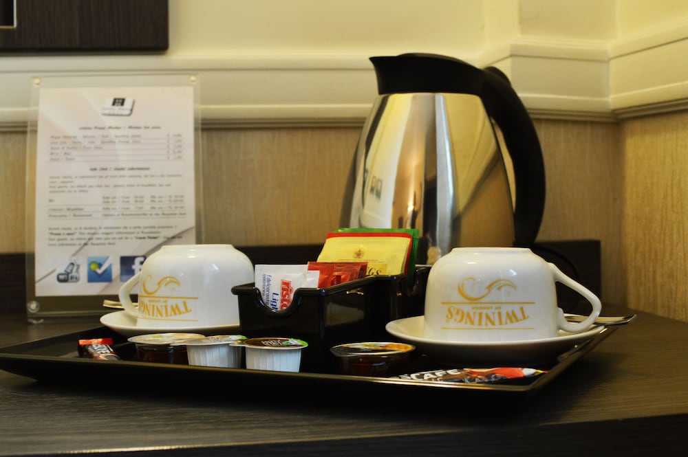 Hotel Artis — Hotel rooms in Rome, Lazio