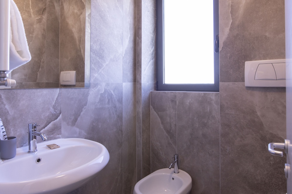 Garner Hotel Rome Aurelia by IHG — Hotel rooms in Rome, Lazio