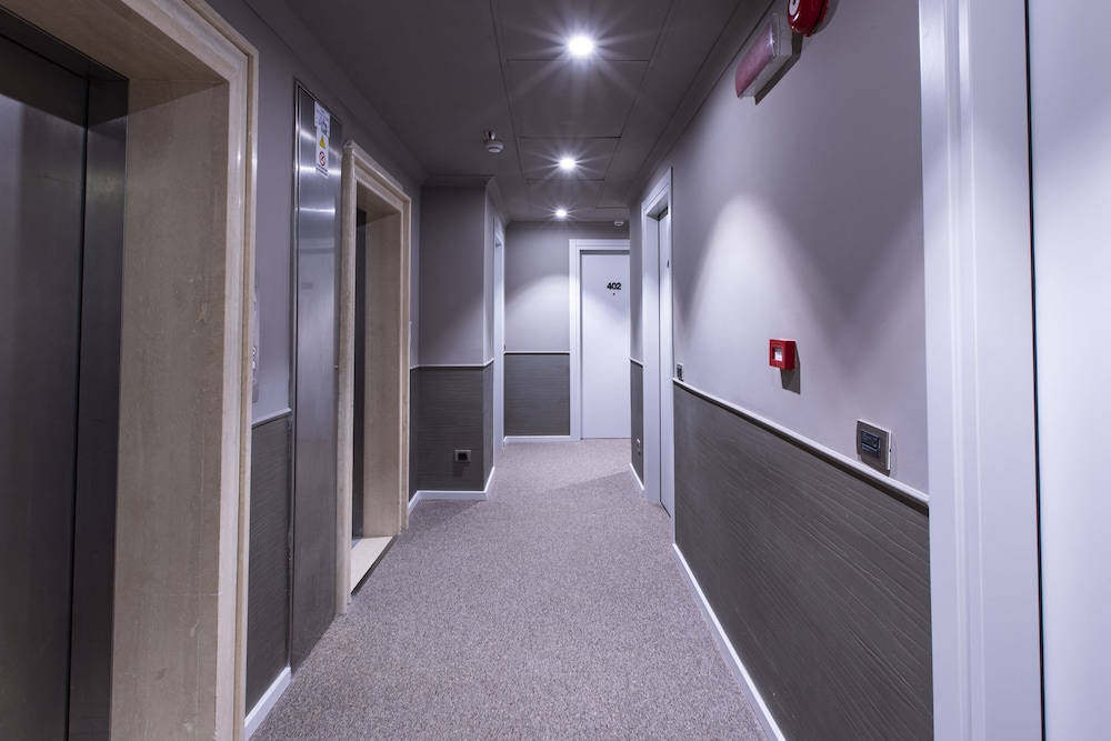 Garner Hotel Rome Aurelia by IHG — Hotel building in Rome, Lazio