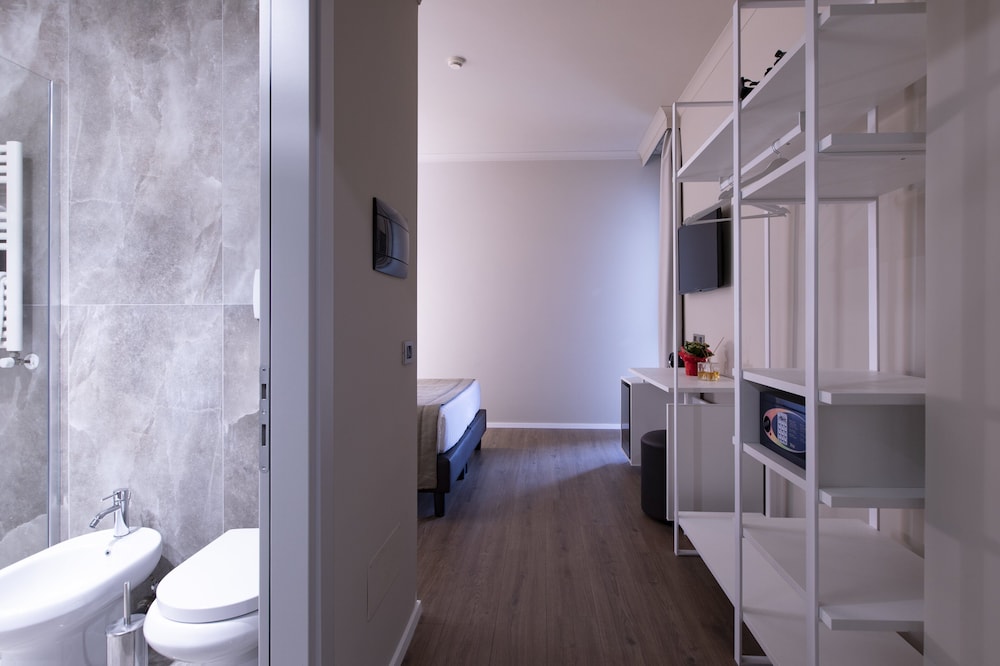 Garner Hotel Rome Aurelia by IHG — Hotel rooms in Rome, Lazio