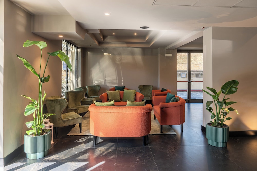 Garner Hotel Rome Aurelia by IHG — Hotel building in Rome, Lazio