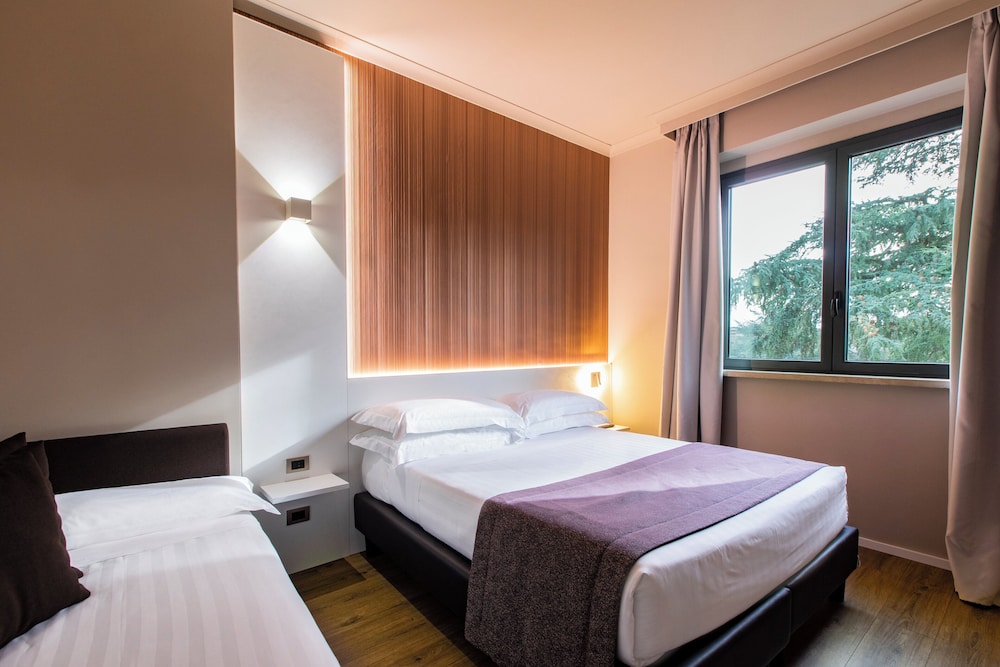 Garner Hotel Rome Aurelia by IHG — Hotel rooms in Rome, Lazio