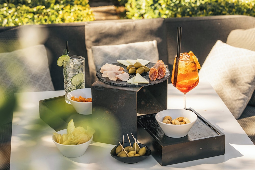 Garner Hotel Rome Aurelia by IHG — Restaurant & bars in Rome, Lazio