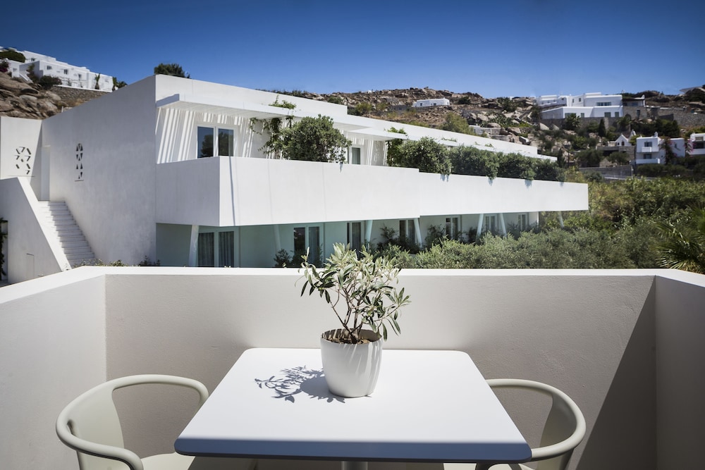 Mykonos Dove Beachfront Hotel — Attractions in the area in Plati Gialos, South Aegean