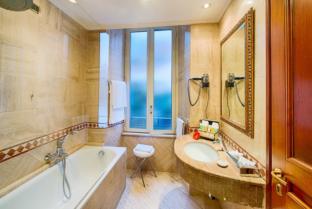 Hotel Barocco — Hotel rooms in Rome, Lazio