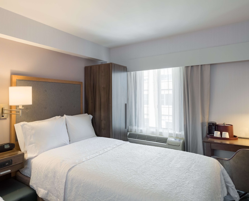 Hampton Inn Madison Square Garden Area Hotel — Hotel rooms in New York City, New York State
