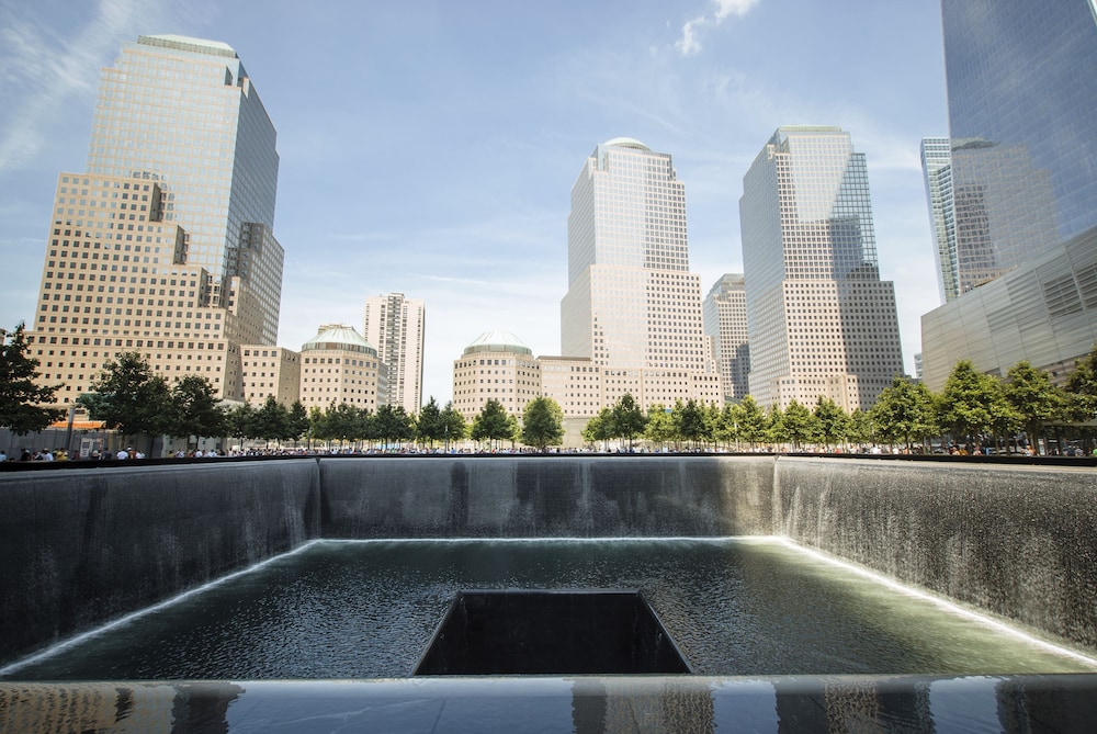 Hampton Inn Manhattan/Times Square South — Attractions in the area in New York City, New York State