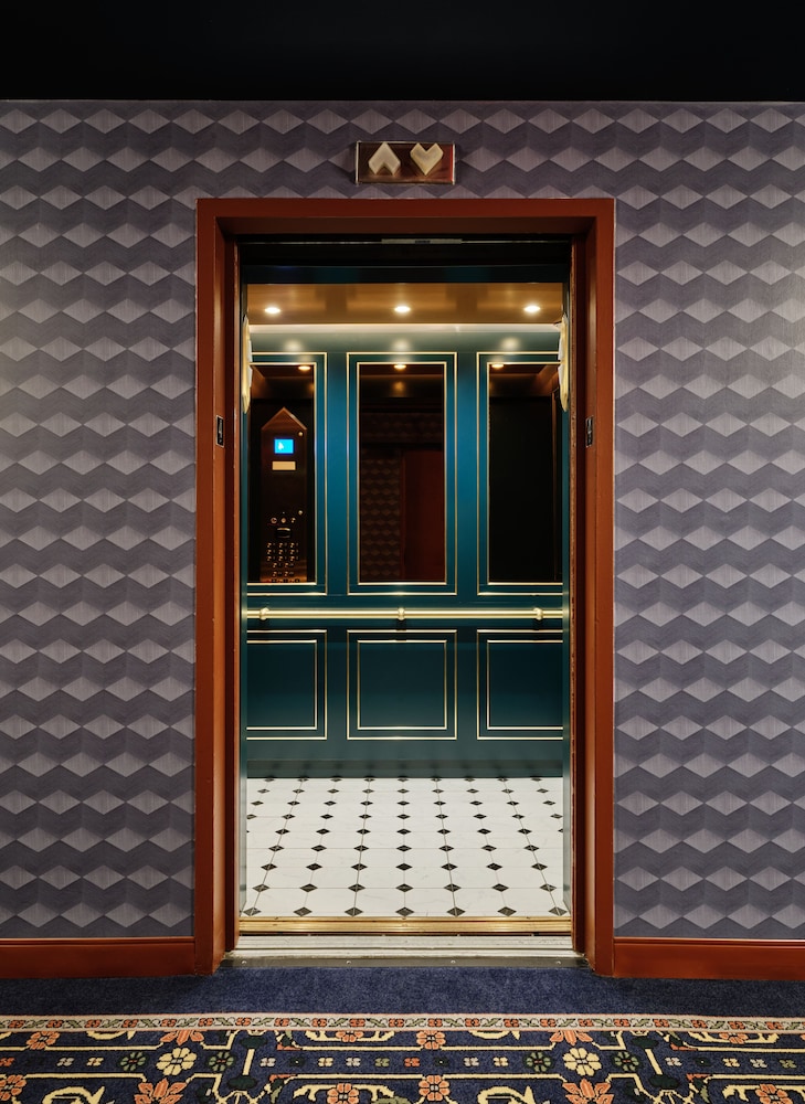 Romer Hell's Kitchen — Hotel building in New York City, New York State