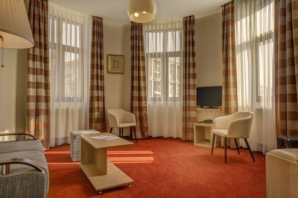 Hotel Capitol - zdjęcie 5