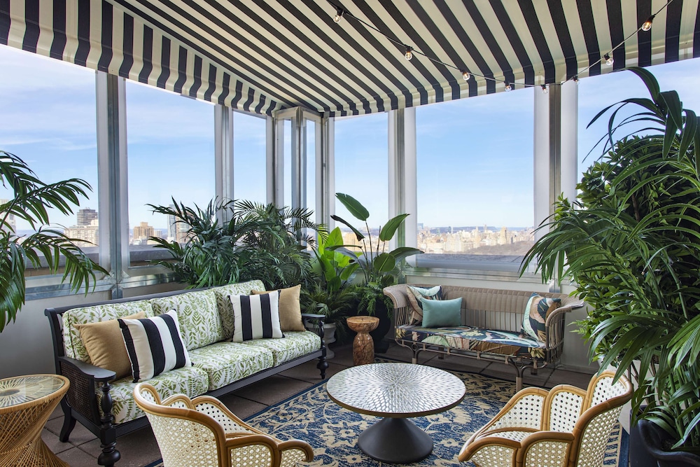 Park Lane New York — Hotel rooms in New York City, New York State