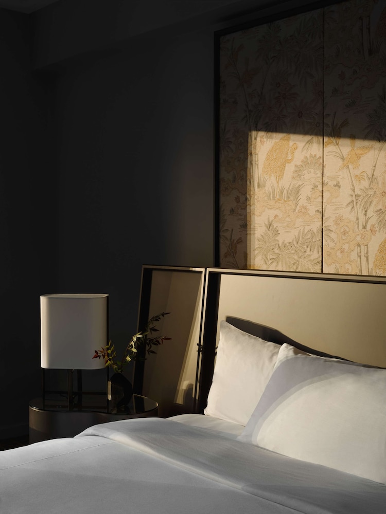 Park Lane New York — Hotel rooms in New York City, New York State