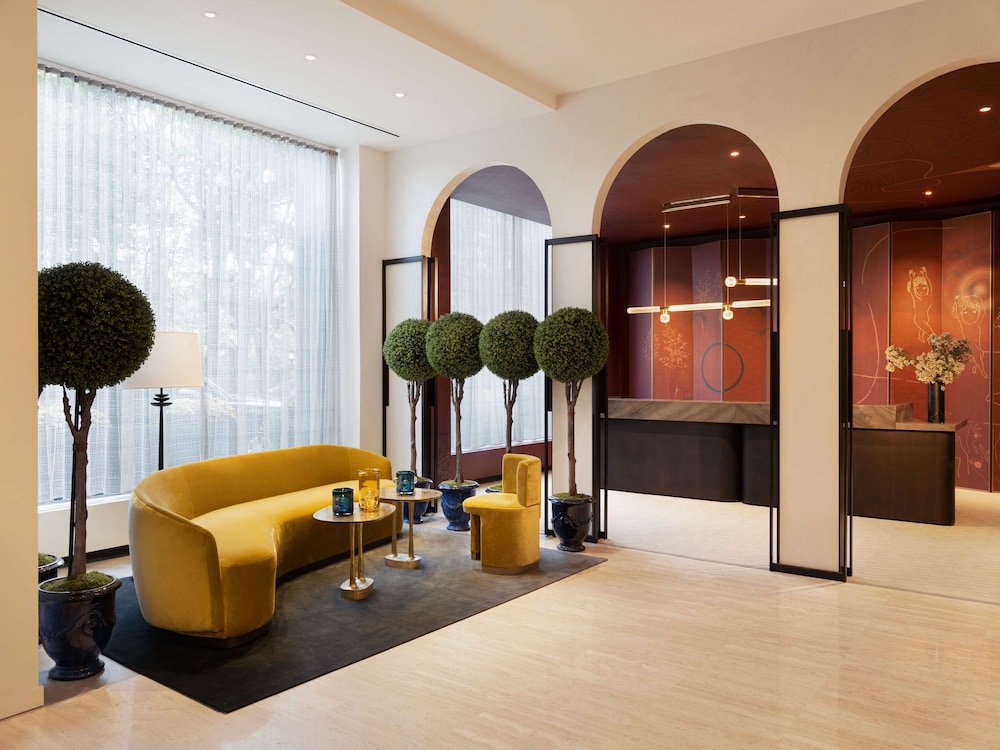 Park Lane New York — Hotel building in New York City, New York State