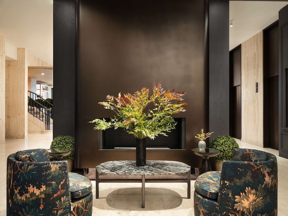 Park Lane New York — Hotel building in New York City, New York State