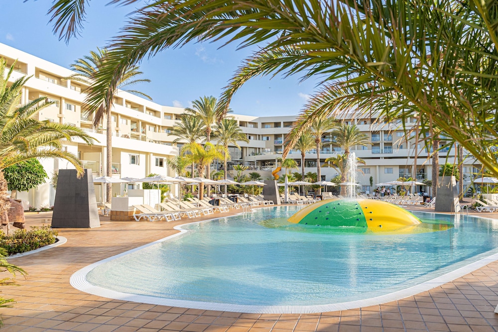Iberostar Waves Gaviotas Park -All Inclusive — Swimming pool in Esquinzo, Canary Islands