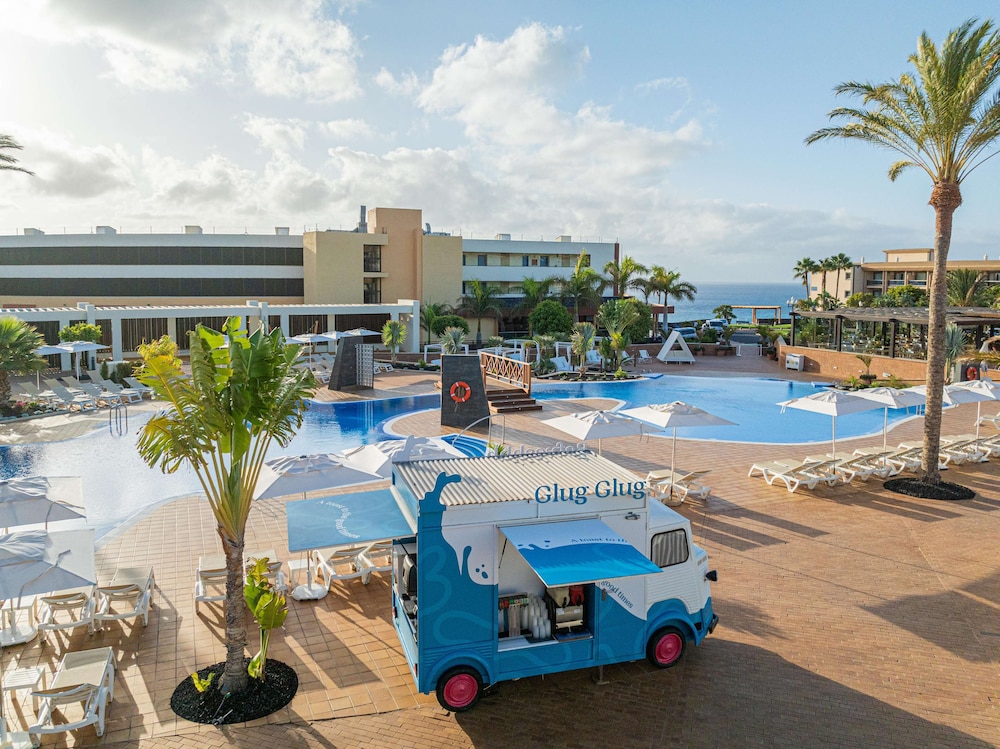 Iberostar Waves Gaviotas Park -All Inclusive — Swimming pool in Esquinzo, Canary Islands
