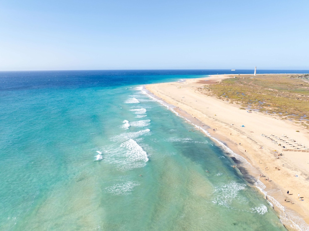 Iberostar Waves Gaviotas Park -All Inclusive — Beach in Esquinzo, Canary Islands