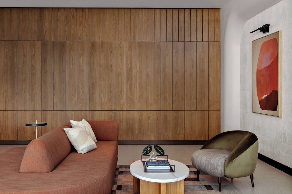 Kimpton Theta New York - Times Square by IHG — Hotel rooms in New York City, New York State