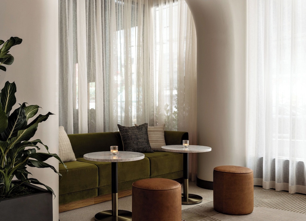 Kimpton Theta New York - Times Square by IHG — Hotel rooms in New York City, New York State