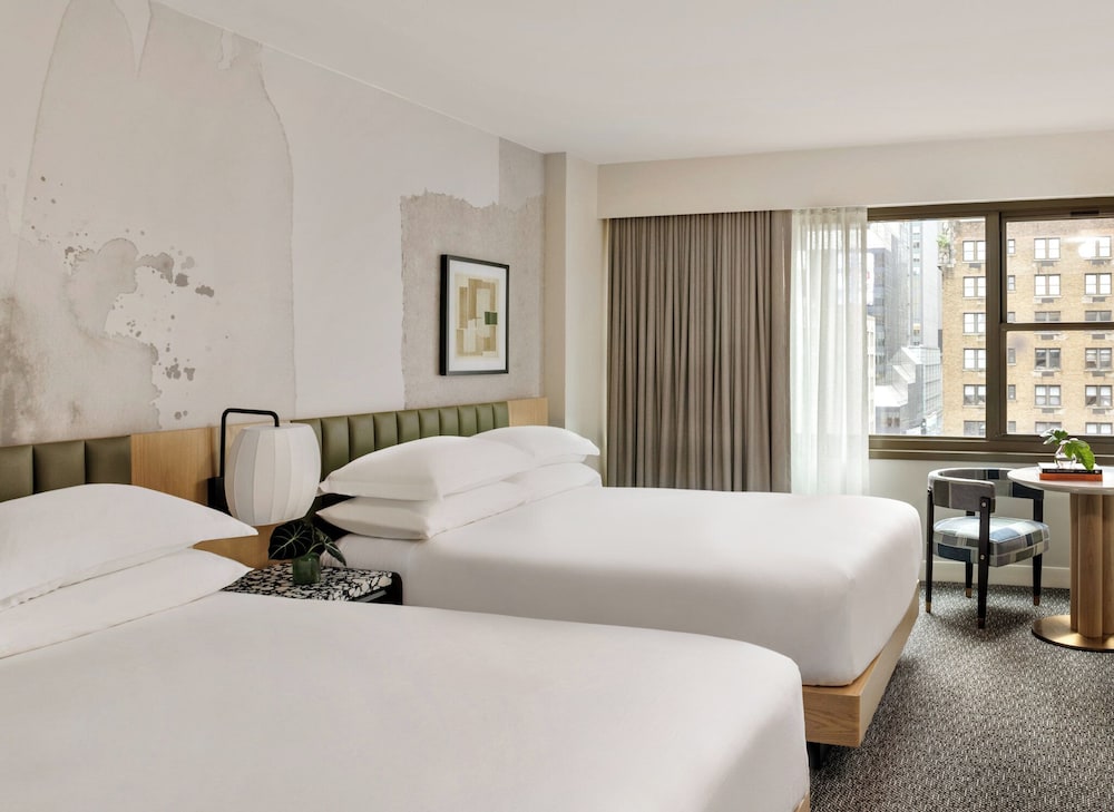 Kimpton Theta New York - Times Square by IHG — Hotel rooms in New York City, New York State