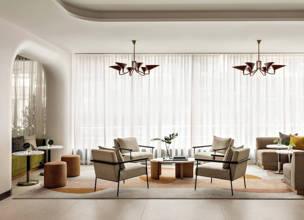 Kimpton Theta New York - Times Square by IHG — Hotel rooms in New York City, New York State