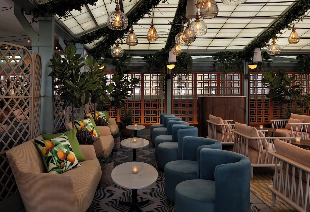 Kimpton Theta New York - Times Square by IHG — Restaurant & bars in New York City, New York State