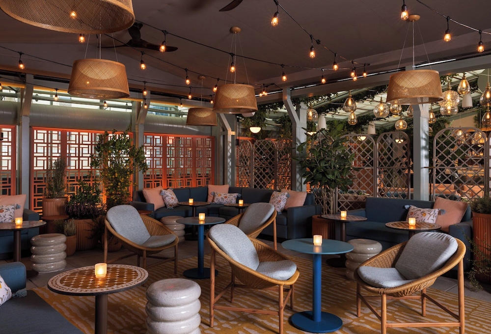 Kimpton Theta New York - Times Square by IHG — Restaurant & bars in New York City, New York State