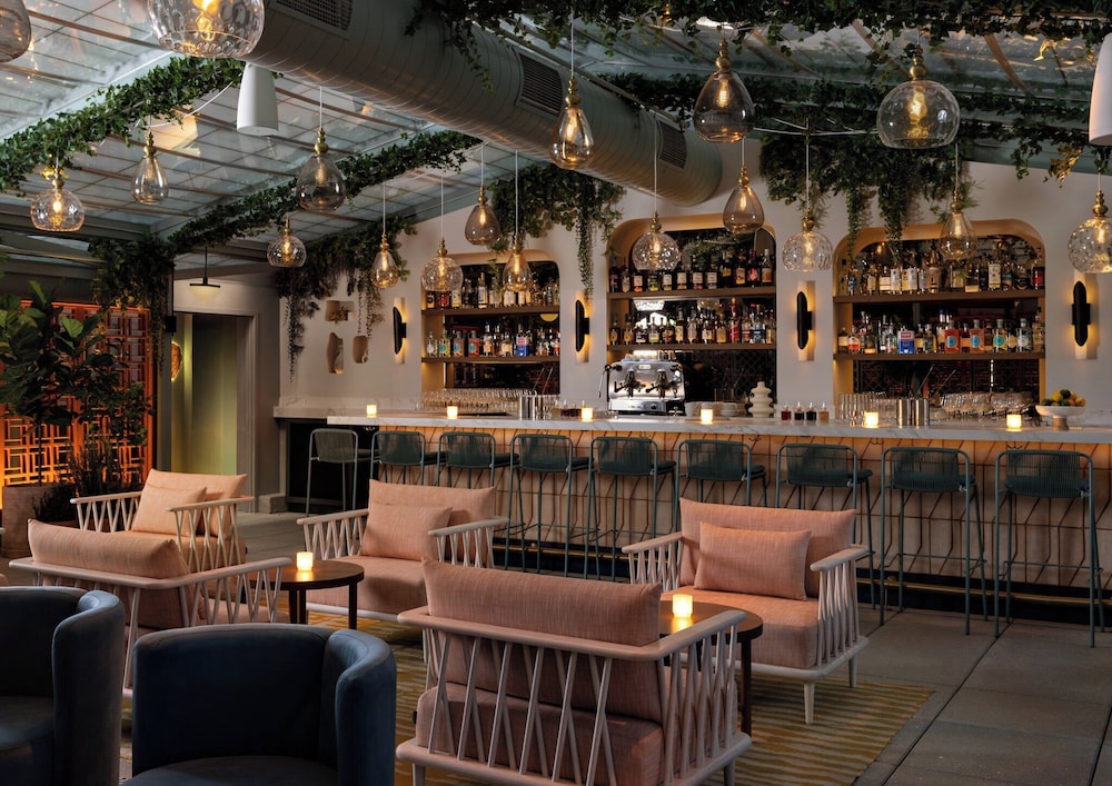 Kimpton Theta New York - Times Square by IHG — Restaurant & bars in New York City, New York State