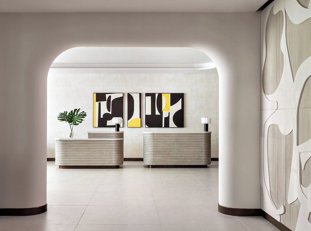 Kimpton Theta New York - Times Square by IHG — Hotel building in New York City, New York State