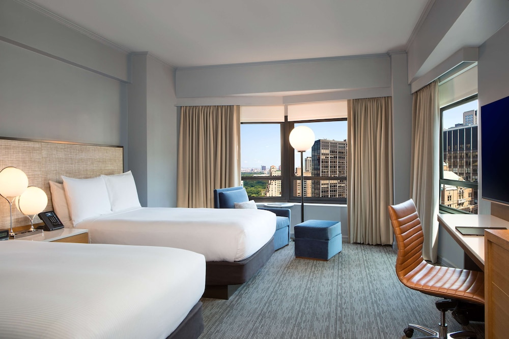 New York Hilton Midtown — Hotel rooms in New York City, New York State