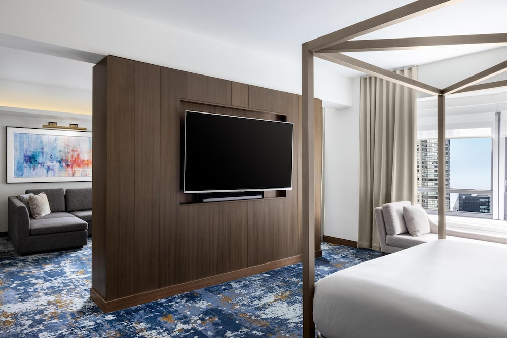 New York Hilton Midtown — Hotel rooms in New York City, New York State