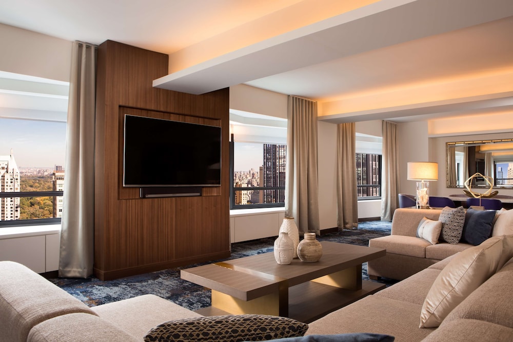 New York Hilton Midtown — Hotel rooms in New York City, New York State
