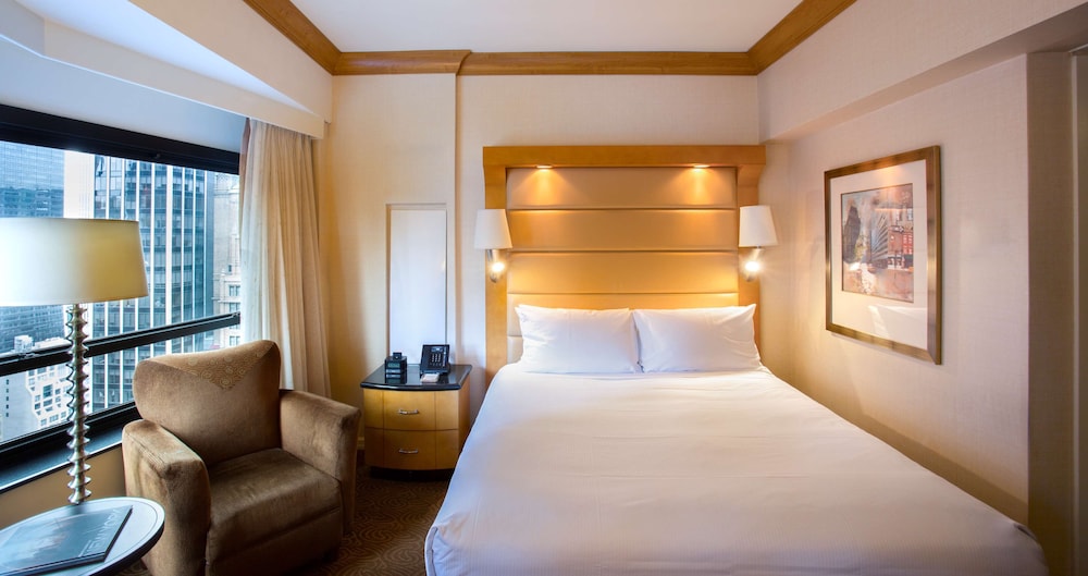 New York Hilton Midtown — Hotel rooms in New York City, New York State