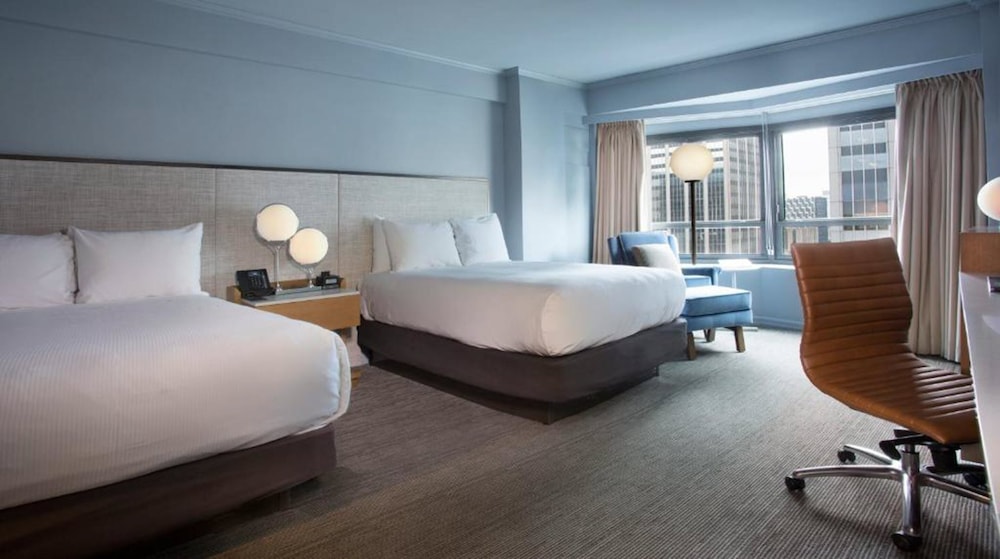 New York Hilton Midtown — Hotel rooms in New York City, New York State
