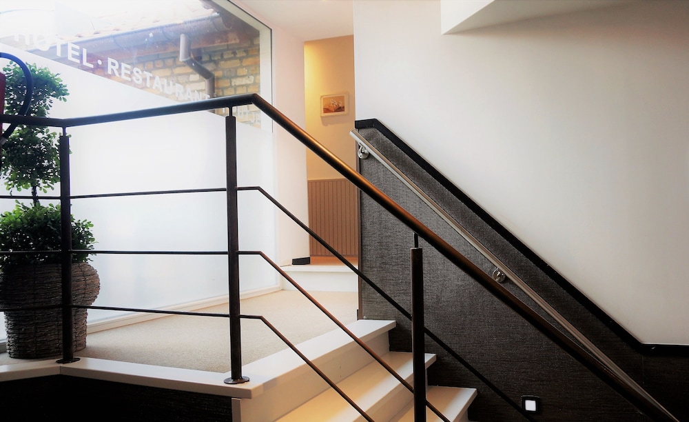 Hotel 't Putje — Hotel building in Bruges, Flanders