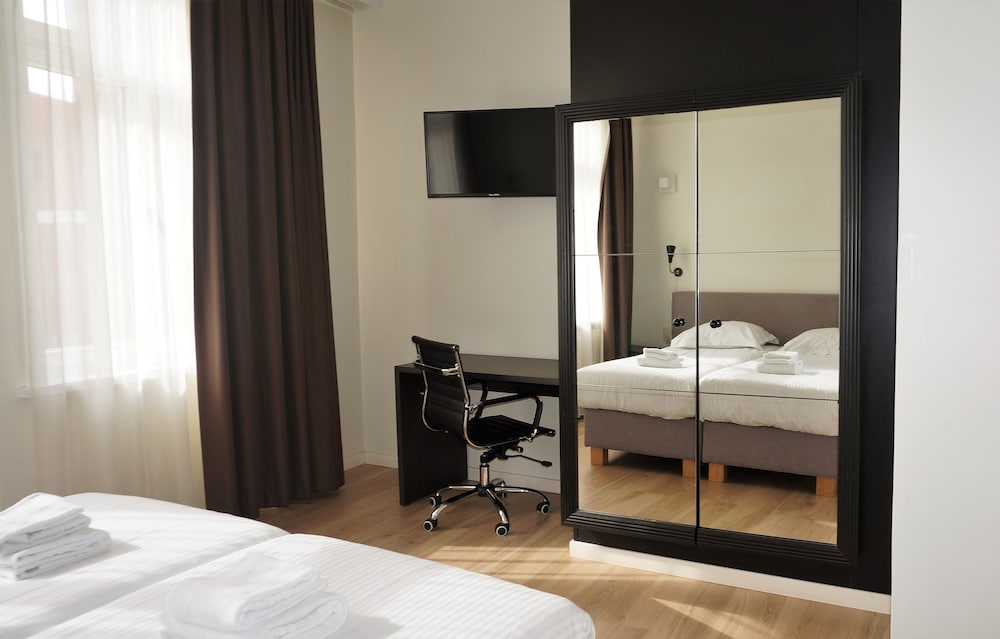 Hotel 't Putje — Hotel rooms in Bruges, Flanders