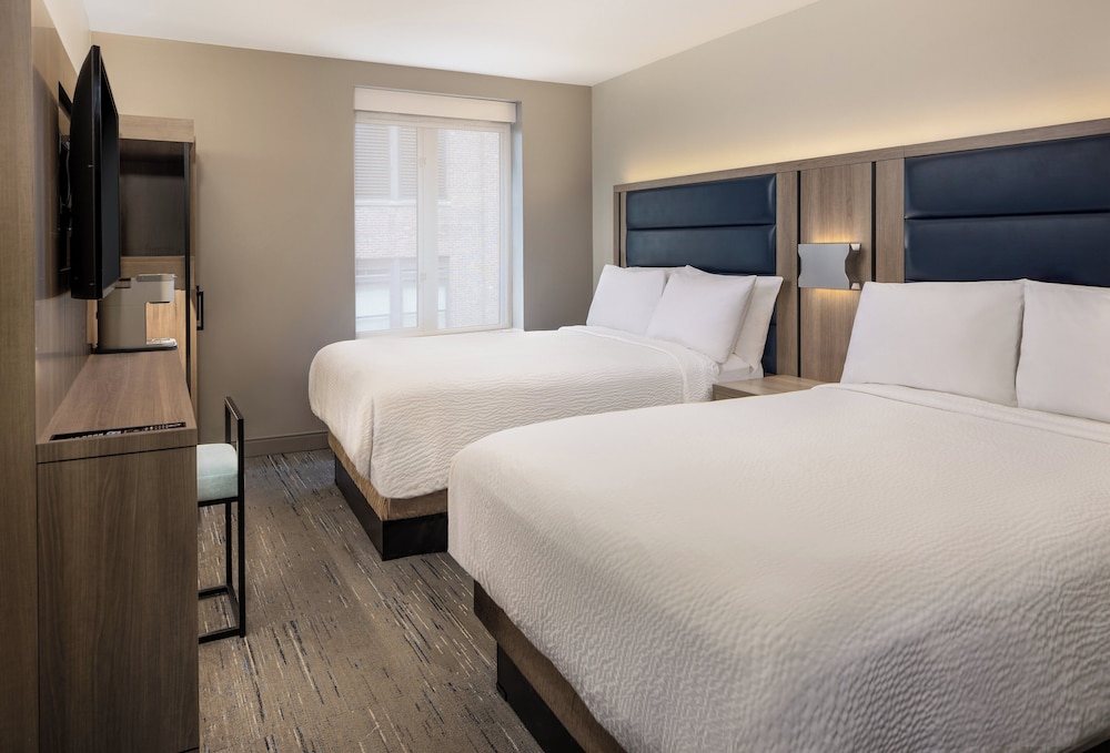 Holiday Inn Express NYC Chelsea – NoMad Area by IHG — Hotel rooms in New York City, New York State
