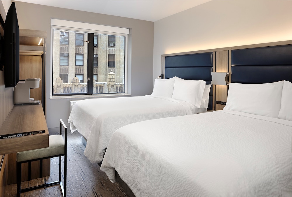 Holiday Inn Express NYC Chelsea – NoMad Area by IHG — Hotel rooms in New York City, New York State