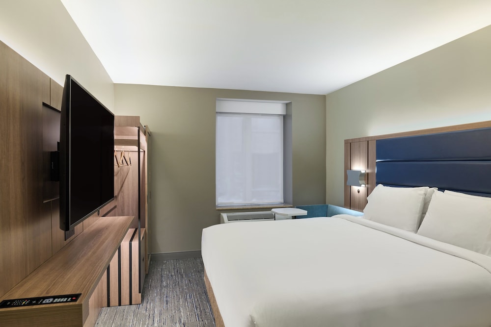 Holiday Inn Express NYC Chelsea – NoMad Area by IHG — Hotel rooms in New York City, New York State