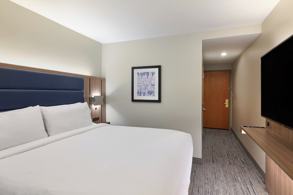 Holiday Inn Express NYC Chelsea – NoMad Area by IHG — Hotel rooms in New York City, New York State