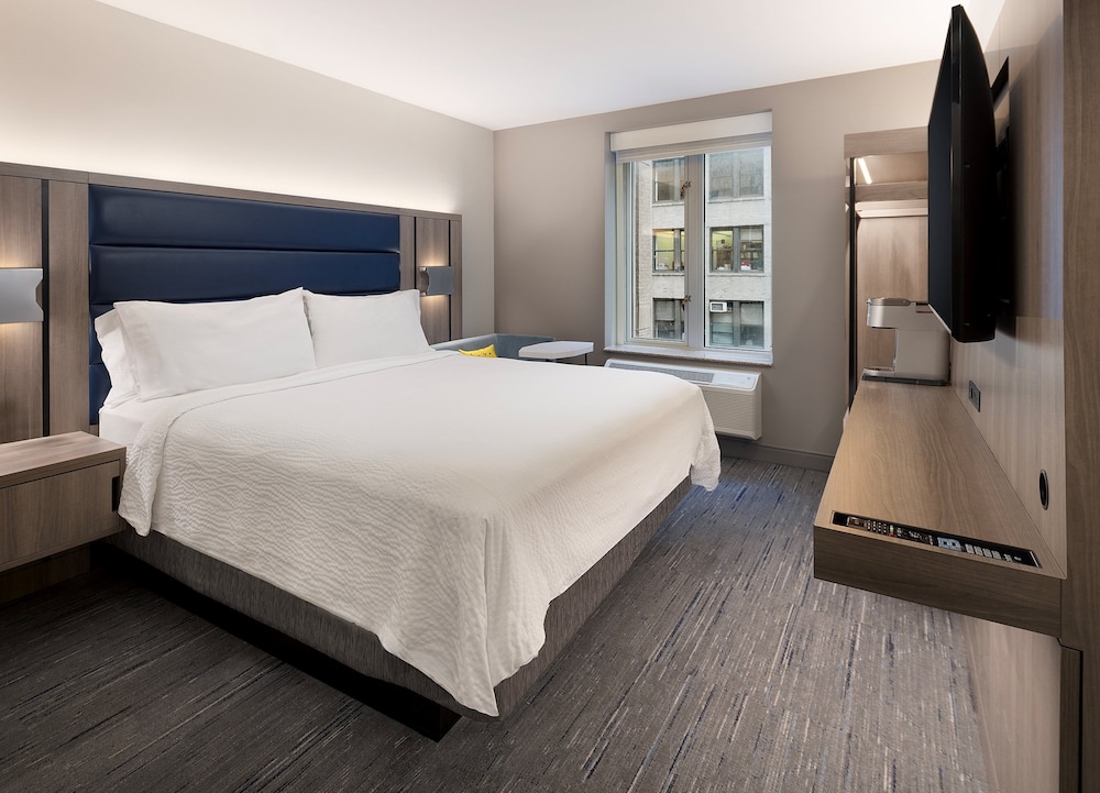 Holiday Inn Express NYC Chelsea – NoMad Area by IHG — Hotel rooms in New York City, New York State